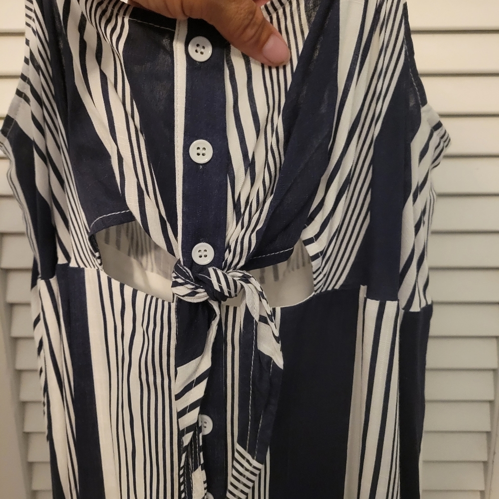 The Clothing Company dress - Picture 3 of 9